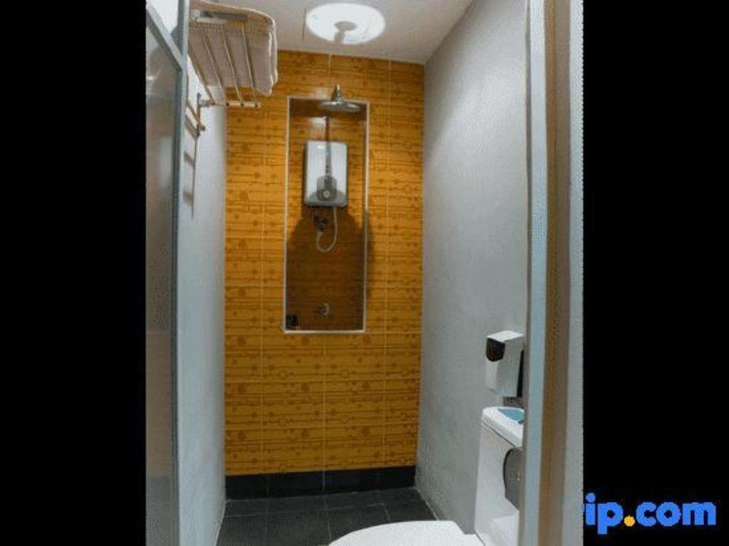 Hotel Zamburger Bliss Джохор-Бару Экстерьер фото